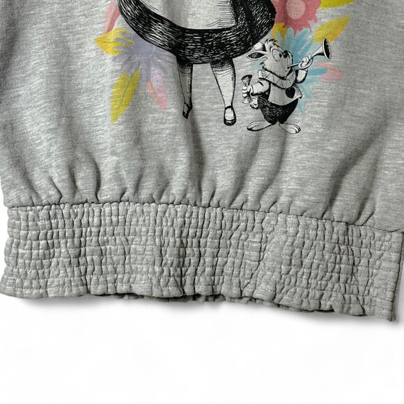 Alice In Wonderland Sweatshirt Size M Gray Pull Over Long Sleeves Graphic Disney - Picture 3 of 9